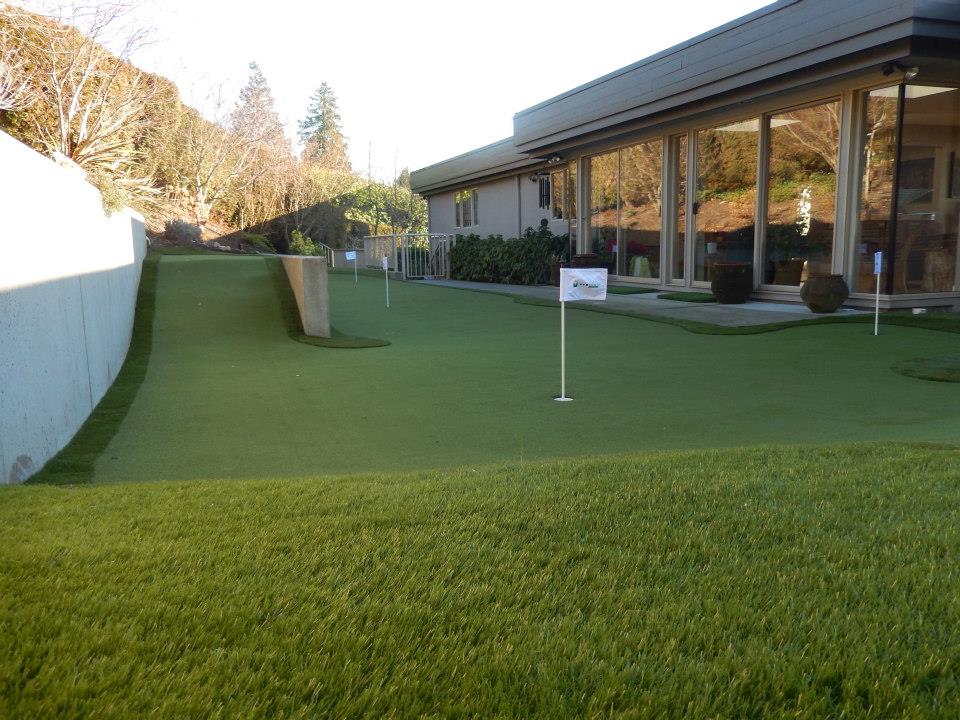 Side slope has created a challenging putting green