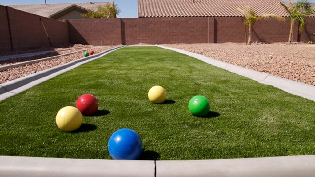 Simple but FUN! This is a bocce ball court that SYNLawn® Las Vegas installed.